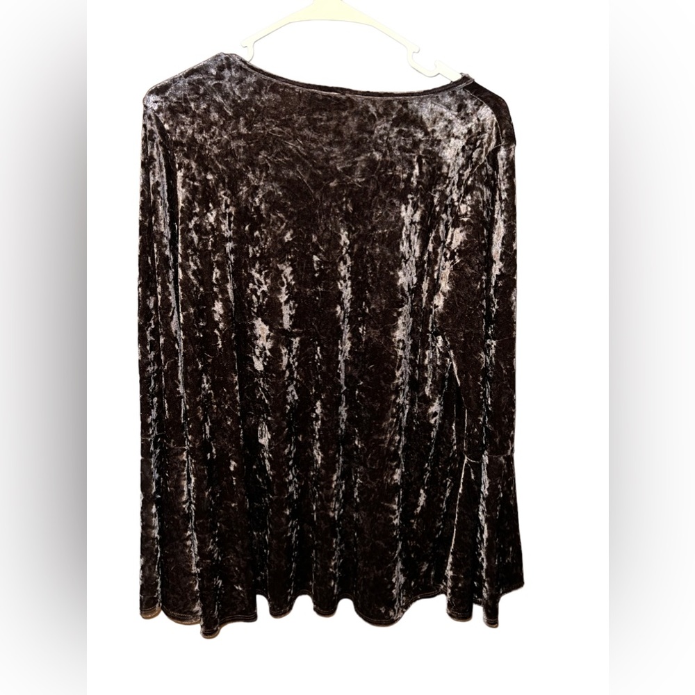 NWOT Jodifl Velvet Criss Cross Bell Sleeve Blouse - Picture 2 of 5